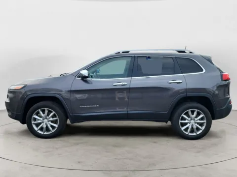 More photos of 2018 JEEP CHEROKEE LIMITED at AutoZoom, MO