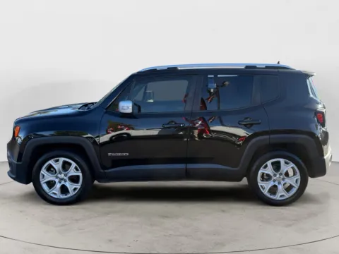 More photos of 2018 JEEP RENEGADE LIMITED at AutoZoom, MO