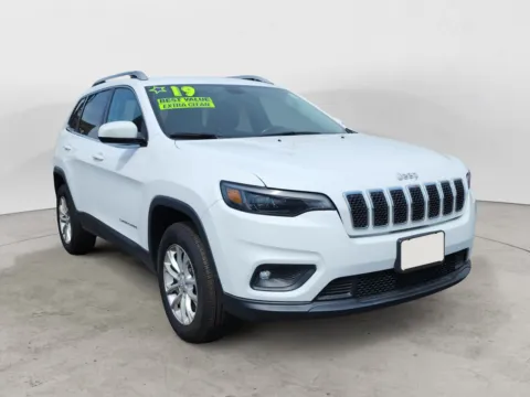Another view of 2019 JEEP CHEROKEE LATITUDE; N LATITUDE; NORTH for sale in Kansas City, MO at AutoZoom
