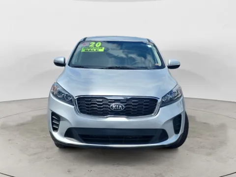 Photos of 2020 KIA SORENTO LX; L for sale in Kansas City, MO at AutoZoom