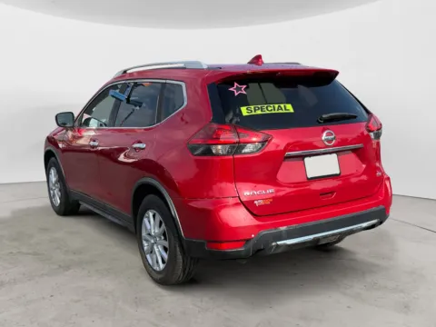 More photos of 2017 NISSAN ROGUE S; SL; SV at AutoZoom, MO