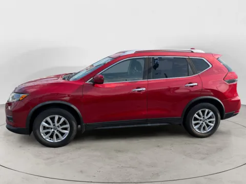 More photos of 2017 NISSAN ROGUE S; SL; SV at AutoZoom, MO
