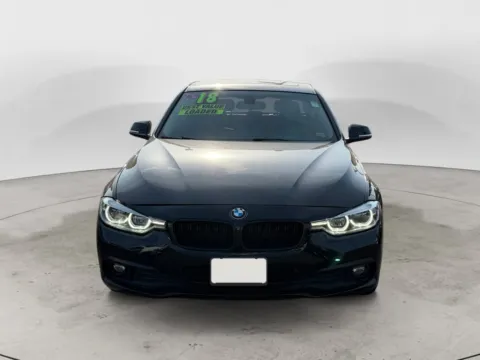 Photos of 2018 BMW 3 SERIES 320I for sale in Kansas City, MO at AutoZoom