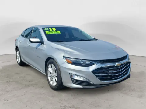 Another view of 2019 CHEVROLET MALIBU LT (2FL) for sale in Kansas City, MO at AutoZoom