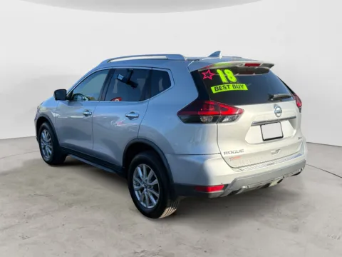 More photos of 2018 NISSAN ROGUE S; SL; SV at AutoZoom, MO
