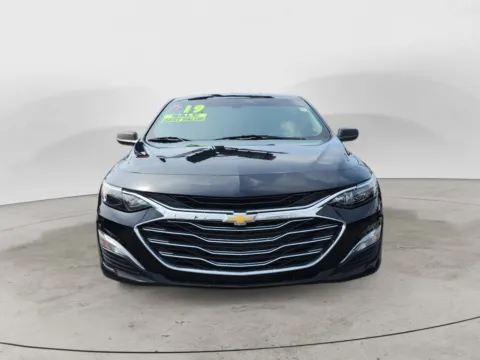 Photos of 2019 CHEVROLET MALIBU LS (1LS) for sale in Kansas City, MO at AutoZoom