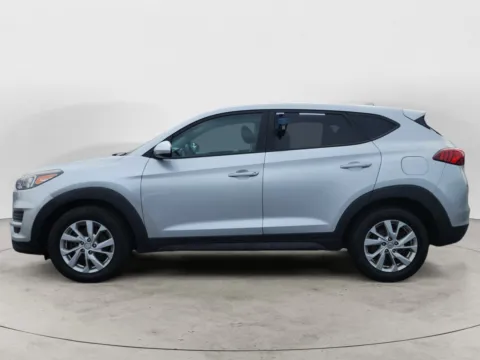 More photos of 2019 HYUNDAI TUCSON SE at AutoZoom, MO