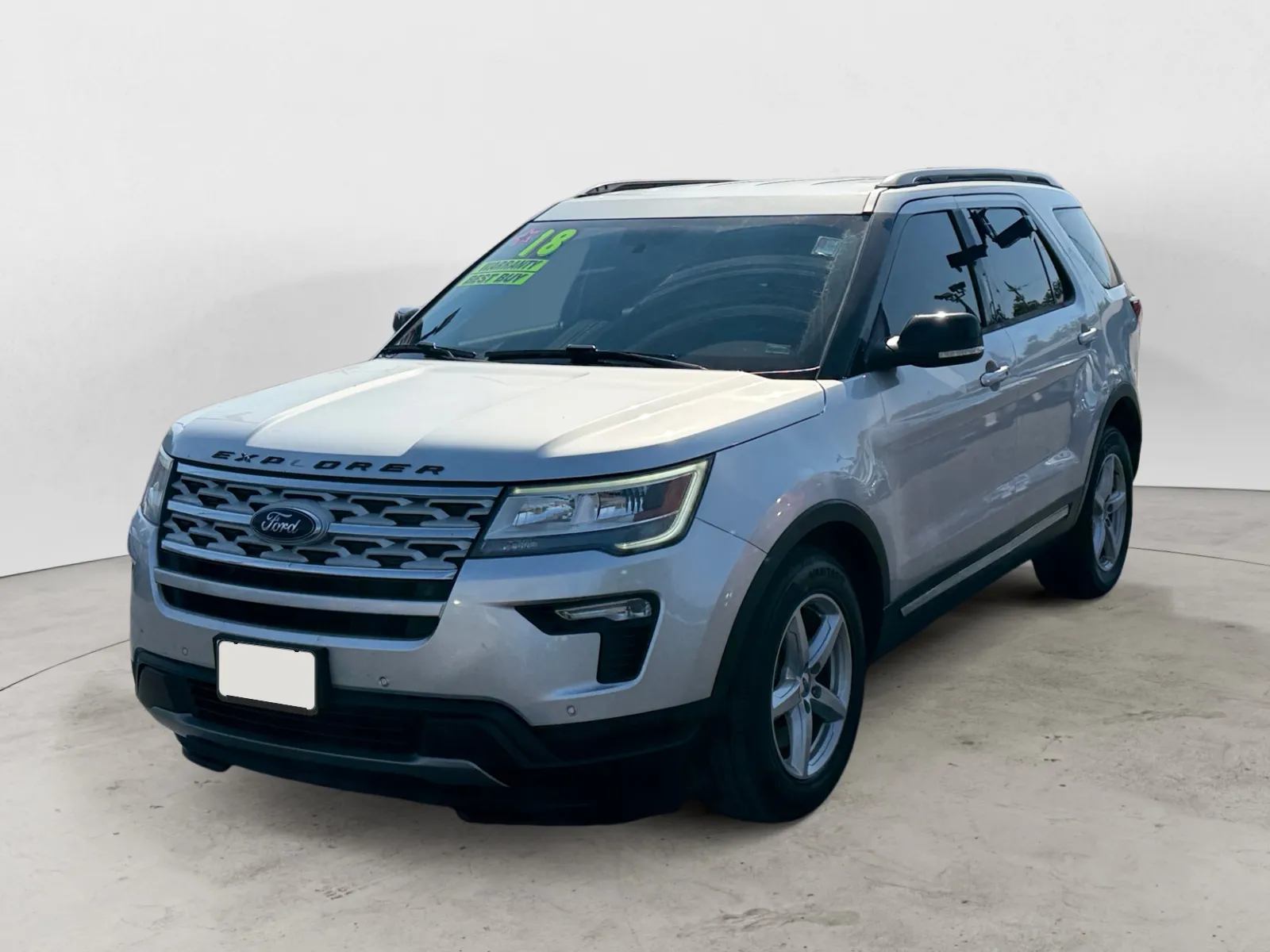Silver 2018 FORD EXPLORER XLT for sale in Kansas City, MO