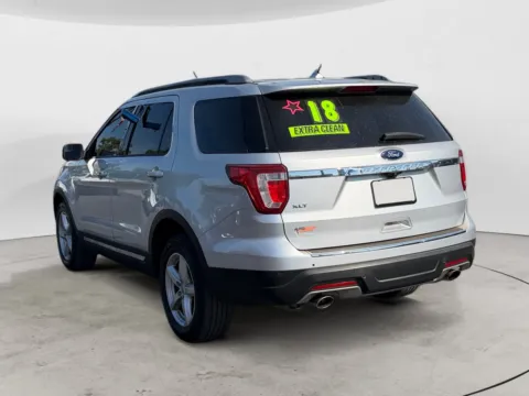 More photos of 2018 FORD EXPLORER XLT at AutoZoom, MO