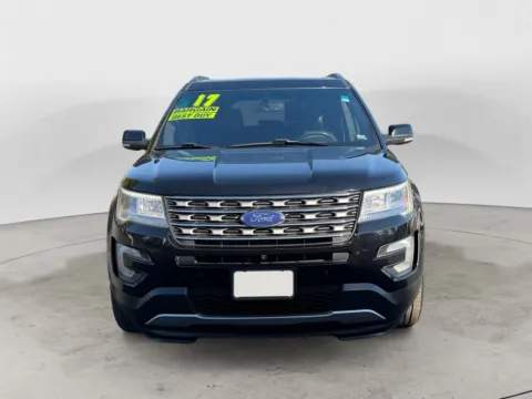 Photos of 2017 FORD EXPLORER LIMITED for sale in Kansas City, MO at AutoZoom