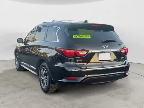 More photos of 2017 INFINITI QX60 BASE at AutoZoom, MO