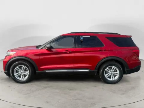 More photos of 2020 FORD EXPLORER XLT at AutoZoom, MO