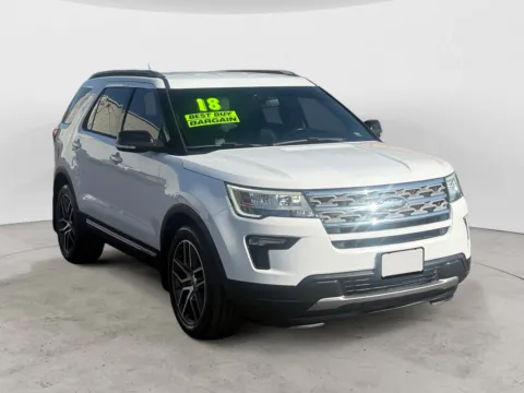 Another view of 2018 FORD EXPLORER XLT for sale in Kansas City, MO at AutoZoom