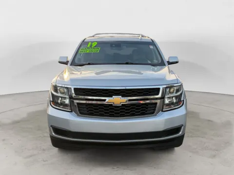 Photos of 2019 CHEVROLET TAHOE LT for sale in Kansas City, MO at AutoZoom