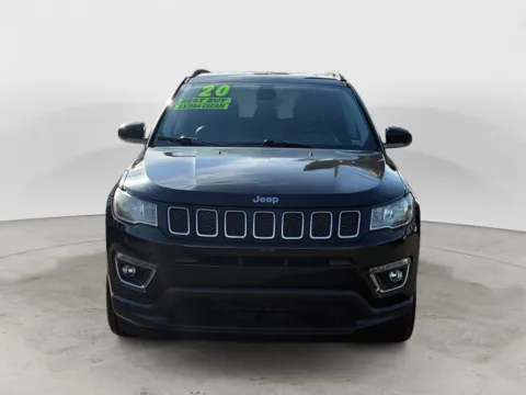 Photos of 2020 JEEP COMPASS LIMITED for sale in Kansas City, MO at AutoZoom