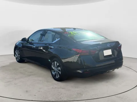 More photos of 2020 NISSAN ALTIMA 2.5 S at AutoZoom, MO