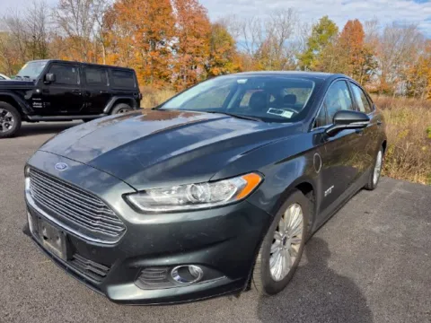 Another view of 2016 Ford Fusion Energi SE Luxury for sale in null, null at Electric Car Corner