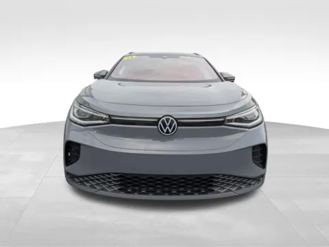 Photos of 2024 Volkswagen ID.4 Pro S for sale in Farmington, NY at Electric Car Corner