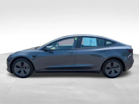 More photos of 2022 Tesla Model 3 Long Range at Electric Car Corner, NY