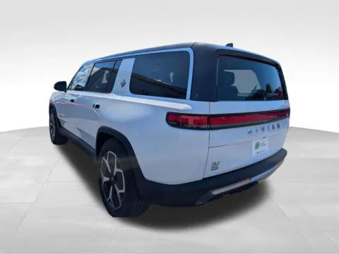 More photos of 2024 Rivian R1S Adventure at Electric Car Corner, NY