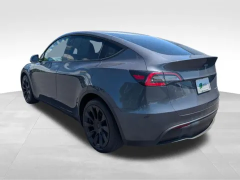 More photos of 2020 Tesla Model Y Long Range at Electric Car Corner, NY