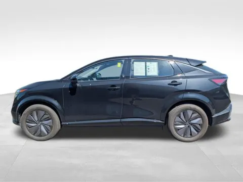 More photos of 2023 Nissan Ariya ENGAGE e-4ORCE at Electric Car Corner, NY