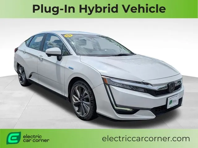 White 2019 Honda Clarity Plug-In Hybrid for sale in Farmington, NY