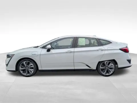 More photos of 2019 Honda Clarity Plug-In Hybrid at Electric Car Corner, NY