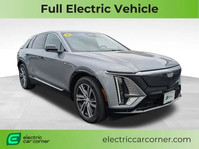 Silver 2024 Cadillac LYRIQ Luxury for sale in Farmington, NY