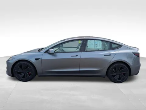 More photos of 2025 Tesla Model 3 Performance at Electric Car Corner, NY