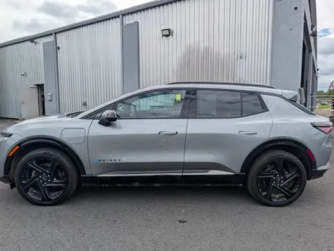 More photos of 2024 Chevrolet Equinox EV RS at Electric Car Corner, NY