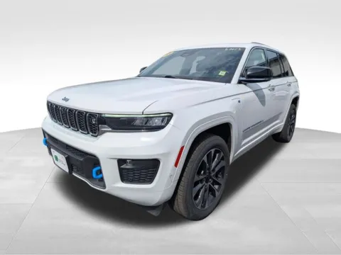 Another view of 2023 Jeep Grand Cherokee Overland 4xe for sale in Farmington, NY at Electric Car Corner