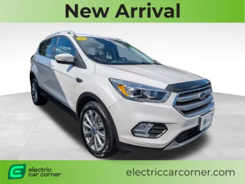 White 2018 Ford Escape Titanium for sale in Farmington, NY