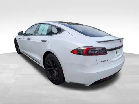 More photos of 2018 Tesla Model S P100D at Electric Car Corner, NY