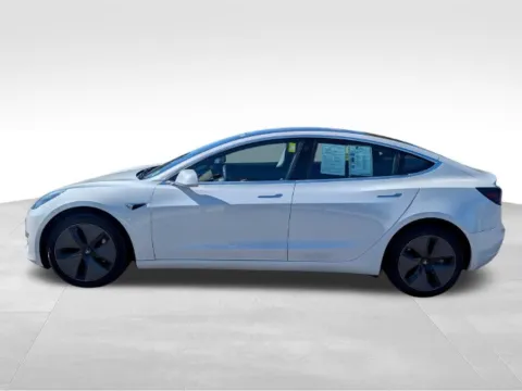 More photos of 2020 Tesla Model 3 Standard at Electric Car Corner, NY