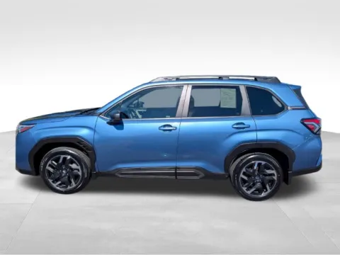 More photos of 2025 Subaru Forester Limited at Electric Car Corner, NY