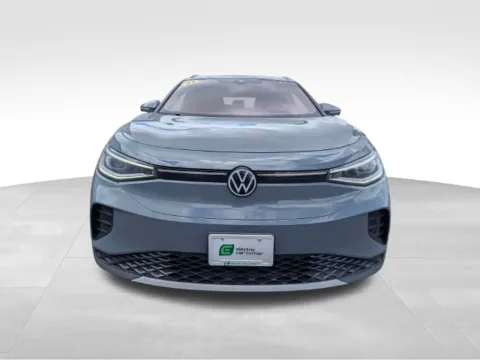 Photos of 2023 Volkswagen ID.4 Pro S Plus for sale in Farmington, NY at Electric Car Corner