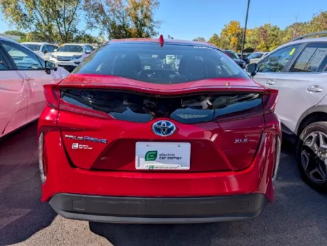More photos of 2022 Toyota Prius Prime XLE at Electric Car Corner, NY