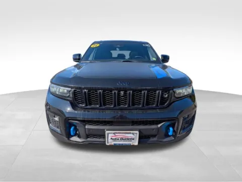 Photos of 2023 Jeep Grand Cherokee Trailhawk 4xe for sale in Farmington, NY at Electric Car Corner
