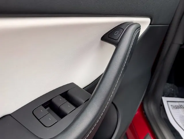 2021 Tesla Model Y Performance - Photo 16