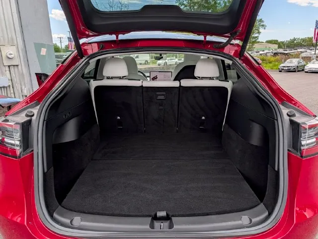2021 Tesla Model Y Performance - Photo 12