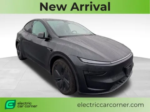 Unknown 2026 Tesla Model Y Long Range for sale in Farmington, NY