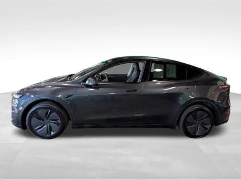 More photos of 2026 Tesla Model Y Long Range at Electric Car Corner, NY