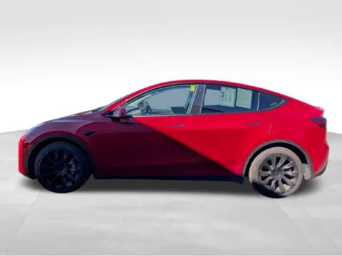 More photos of 2021 Tesla Model Y Long Range at Electric Car Corner, NY