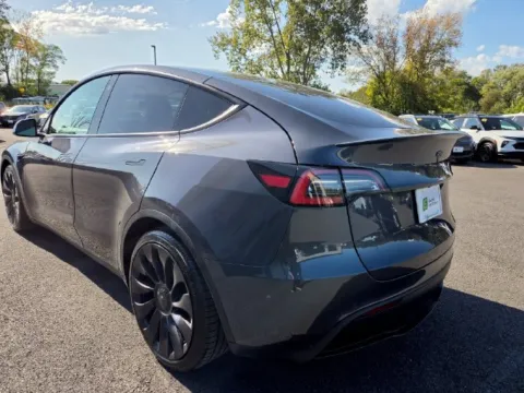 More photos of 2021 Tesla Model Y Performance at Electric Car Corner, NY