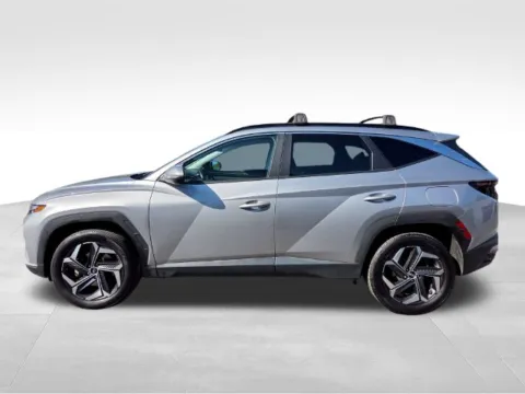 More photos of 2023 Hyundai Tucson Hybrid SEL Convenience at Electric Car Corner, NY