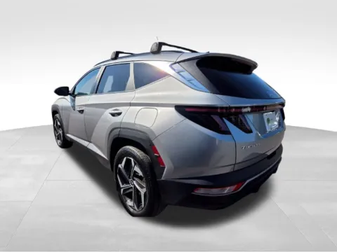 More photos of 2023 Hyundai Tucson Hybrid SEL Convenience at Electric Car Corner, NY