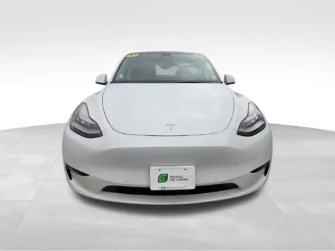 Photos of 2021 Tesla Model Y Long Range for sale in Farmington, NY at Electric Car Corner