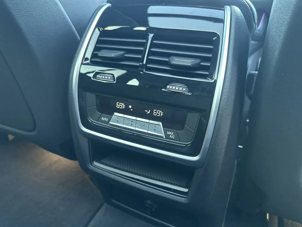 BMW X5 photo 22
