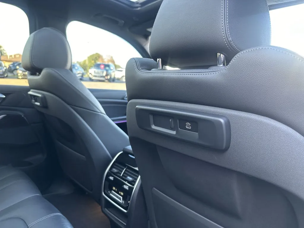 BMW X5 photo 23